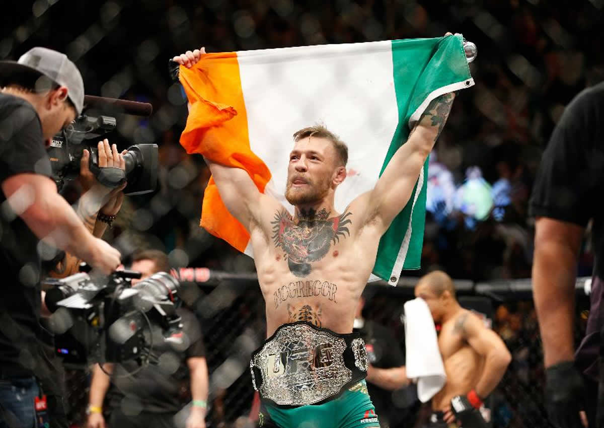 serie hipoteca calibre Conor McGregor buscará la gesta histórica de conseguir dos cinturones en  UFC 205 - Viva Nicaragua Canal 13