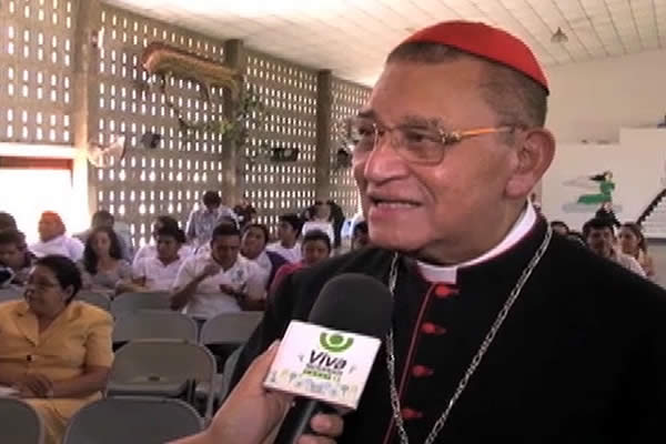 Cardenal Miguel Obando de está de manteles largos