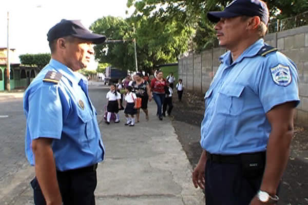 Continúa Plan de Seguridad en colegios de Managua
