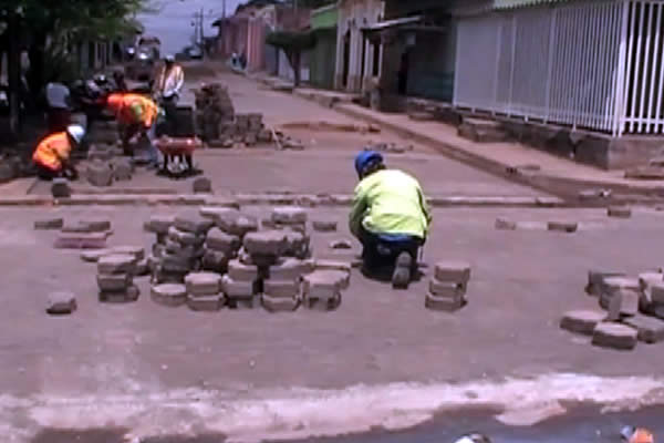 Reparan calles de la cabecera departamental de Chontales