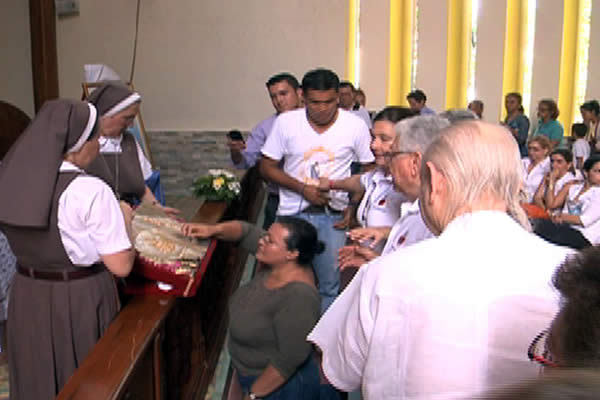 Nicaragüenses dan testimonios de San Juan Pablo II