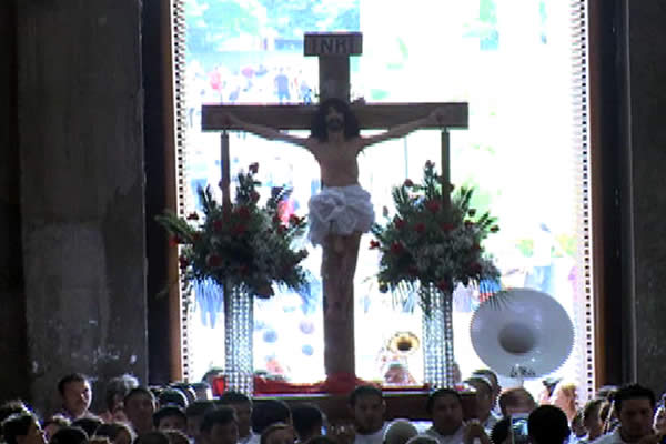Imágenes de la Sangre de Cristo de Managua llegan a la Catedral