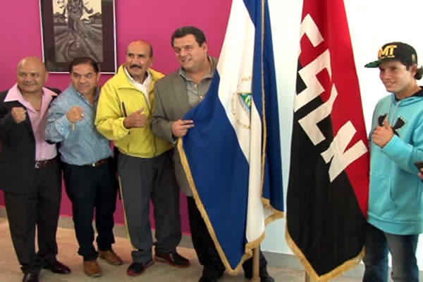 Sulaimán, Chiquita González y Carlos Zarate de visita en Nicaragua