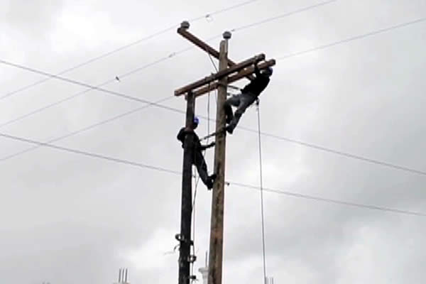 Llega la energía eléctrica a comunidades rurales del Caribe Sur