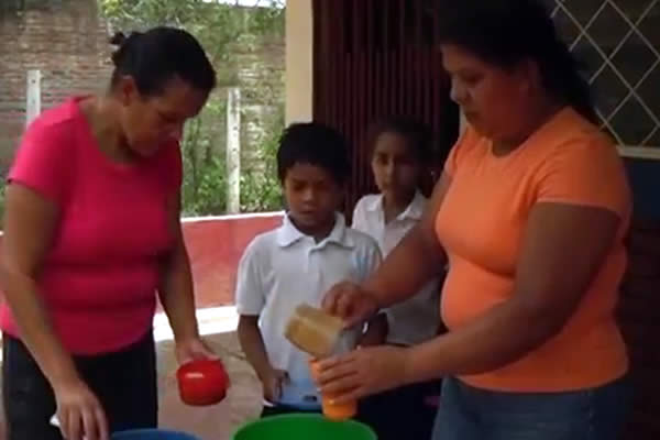 Niños de educación primaria de Estelí reciben doble merienda escolar