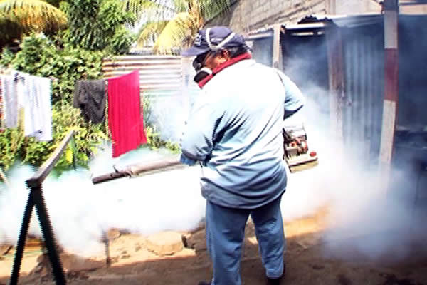 Barrio Laureles Norte lucha contra el Dengue y el Chikungunya