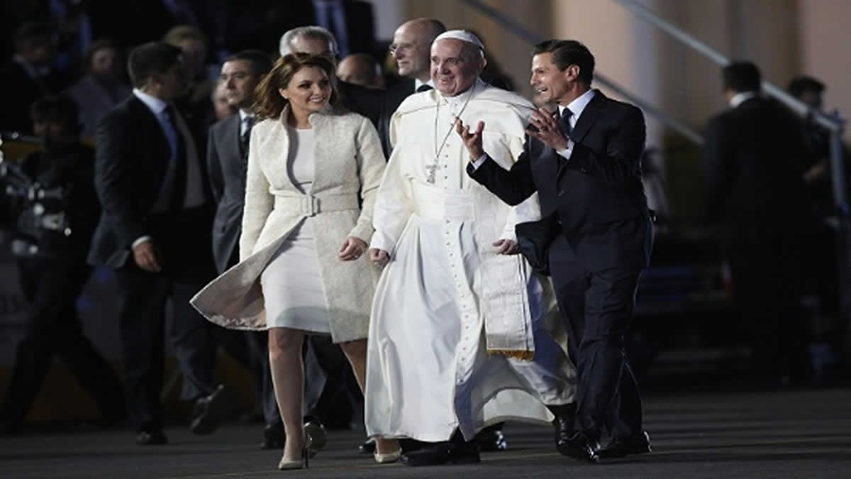 Papa Francisco visitará el Palacio Nacional de México