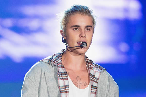 Justin Bieber estrena nueva canción, pero no la encontrarás en ninguna parte