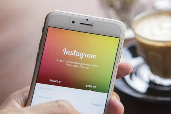 Instagram dejará de mostrar contenido en orden cronológico