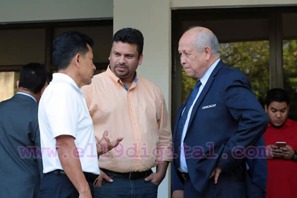Nicaragua y CONCACAF impulsarán programa “Futbol Base” en colegios