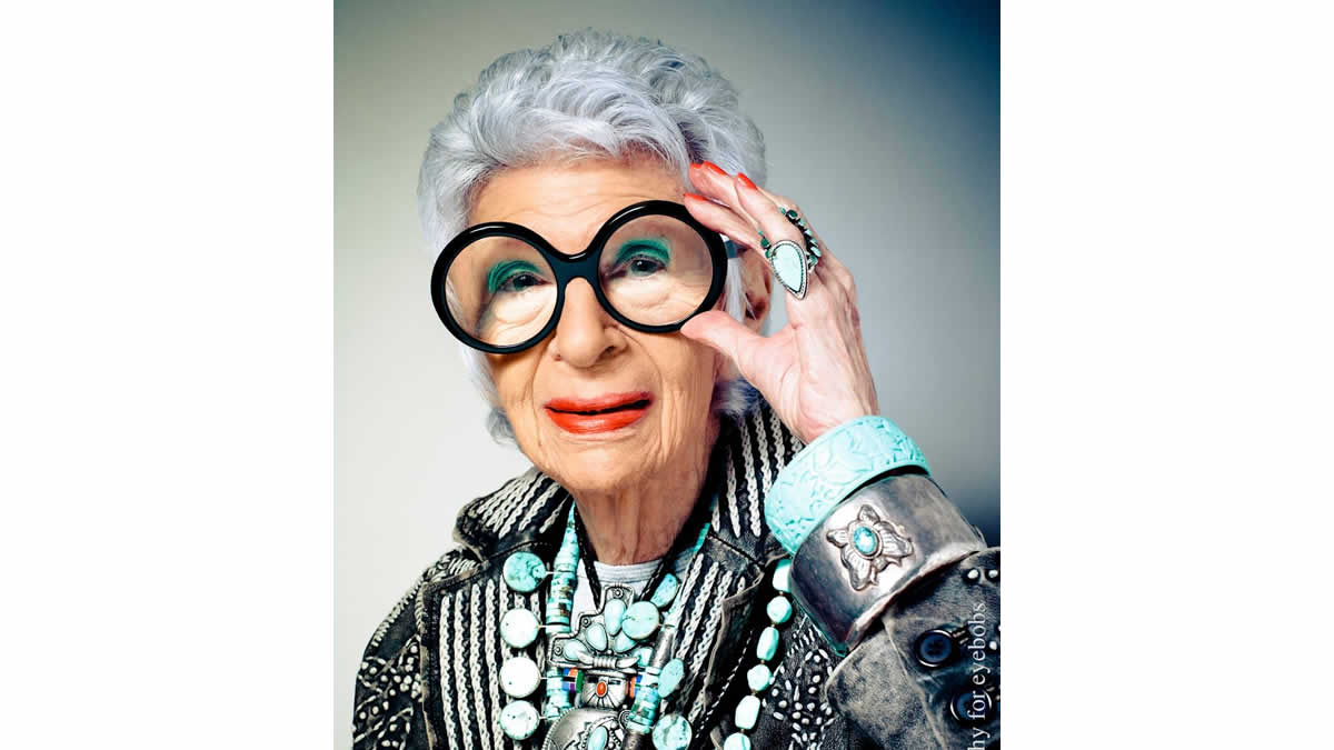 Iris Apfel: Icono de la moda a los 95 años
