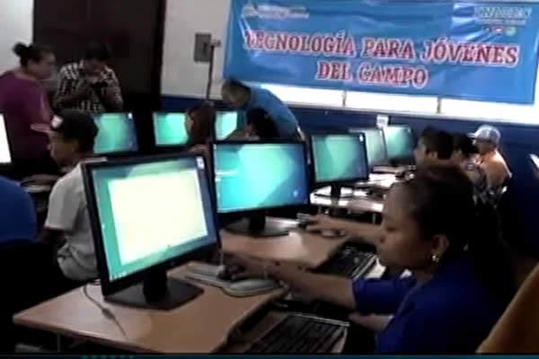 Inauguran nuevas Escuelas de Campo en San Marcos y La Paz, Carazo