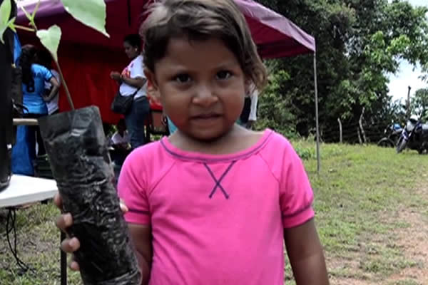 Bluefields se unió a la Campaña “Yo Adopto un Árbol por #AMORANICARAGUA”