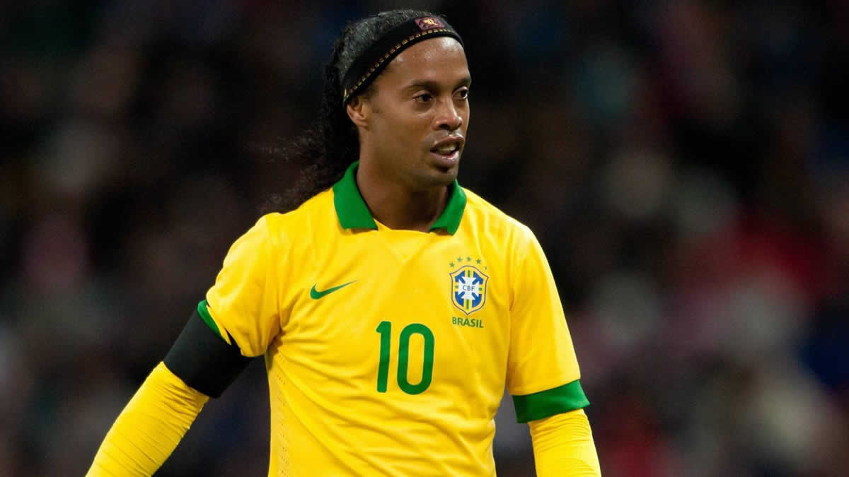 Ronaldinho jugará junto a Juan Barrera el próximo 10 de Julio