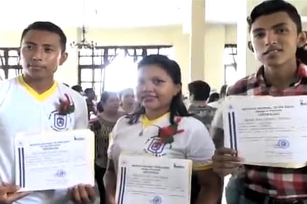 Escuela de Oficios de León certifica a más de 250 nuevos egresados