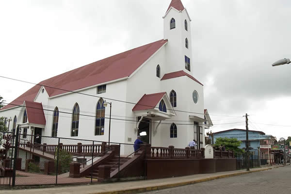 Iglesia Morava, la piedra angular donde Bluefields nutre su Fe