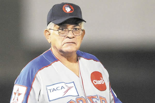 Fallece Noel Areas, ícono del béisbol nicaragüense