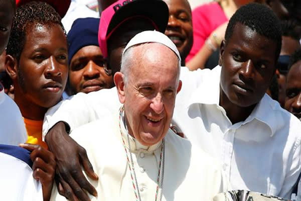 El papa Francisco visitará Auschwitz el 29 de julio