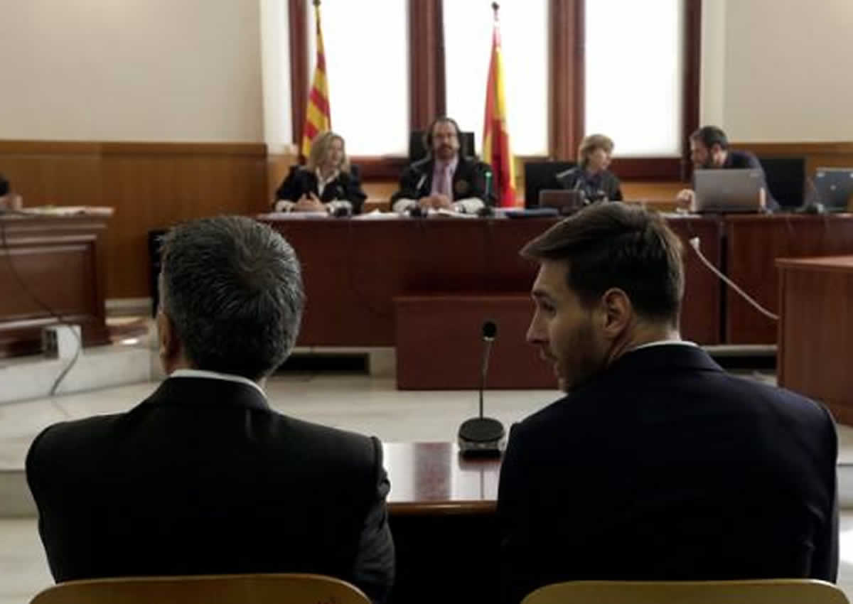 La justicia española condena a Lionel Messi a 21 meses de prisión