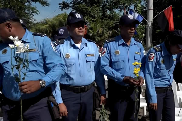 Policía de León conmemora 86 años del natalicio del Comandante Tomás Borge