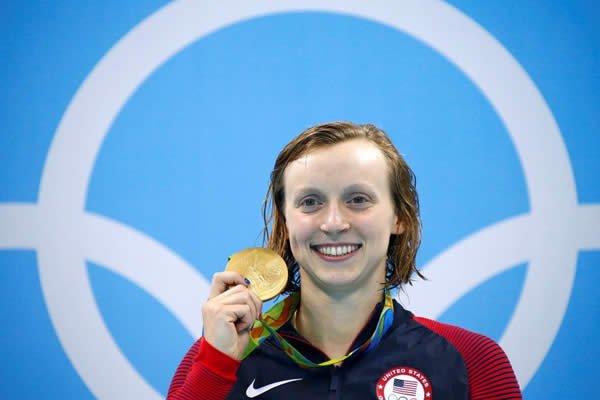 Katie Ledecky suma tres medallas de oro en Natación Río 2016