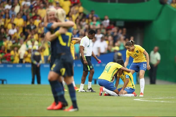 Río 2016: Brasil es eliminado en el fútbol femenil al caer en penales ante Suecia