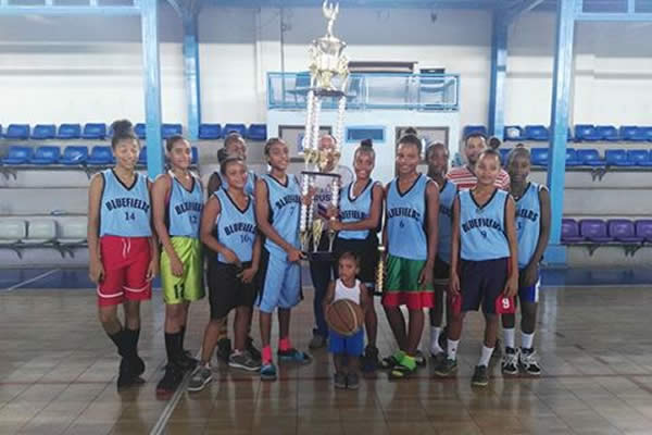 Bluefields sale campeón del Torneo Nacional de Baloncesto Femenino U-15