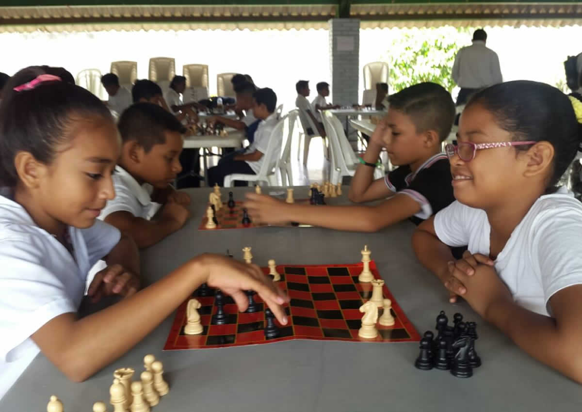 Eliminatorias de ajedrez escolar en el distrito IV de Managua