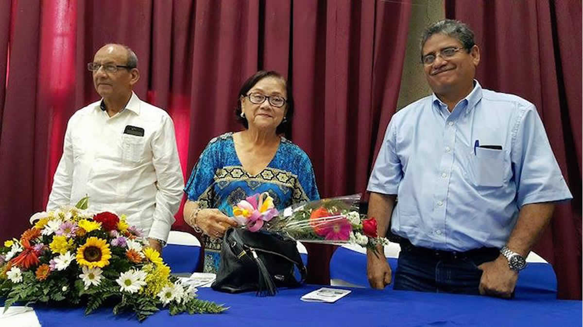Comunidad médica universitaria de León conmemora a héroes de Pancasán