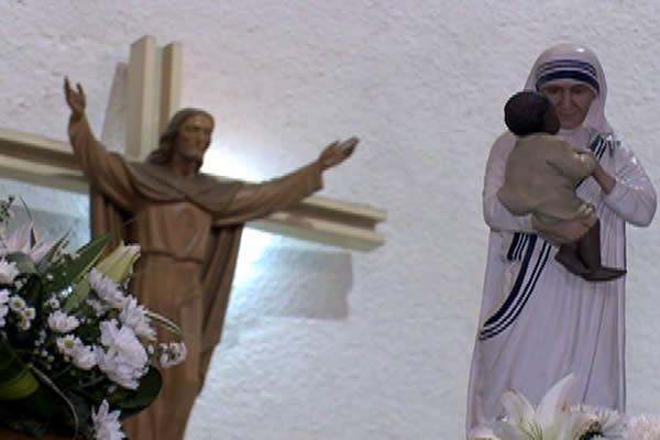 Católicos nicaragüenses celebran la Canonización de Madre Teresa de Calcuta