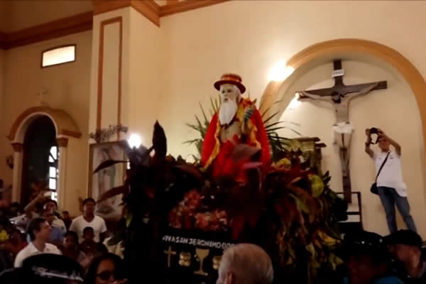 Masaya se desborda en amor y devoción durante la Bajada de San Jerónimo