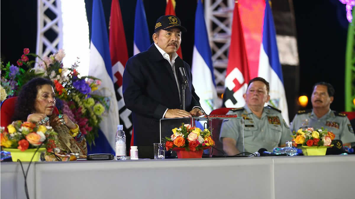 Comandante Daniel participa en el Acto de 37 Aniversario del Ejército de Nicaragua
