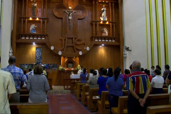 Realizan Misa en Catedral para recordar a los Fieles Difuntos