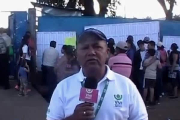 Población de Juigalpa acude desde tempranas horas a ejercer su derecho al voto