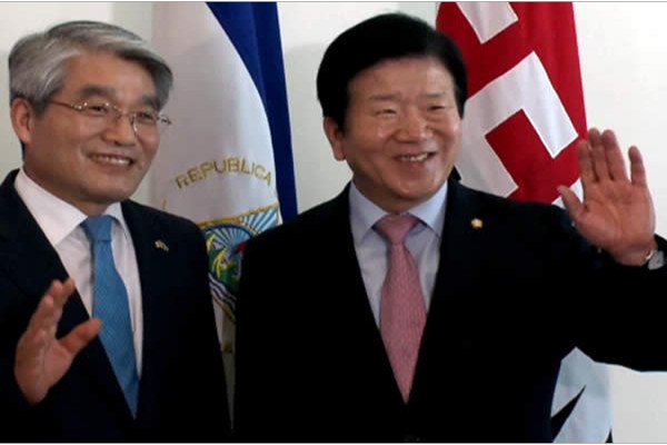 Próxima semana se cerrarán las negociaciones del TLC entre Corea y Centroamérica