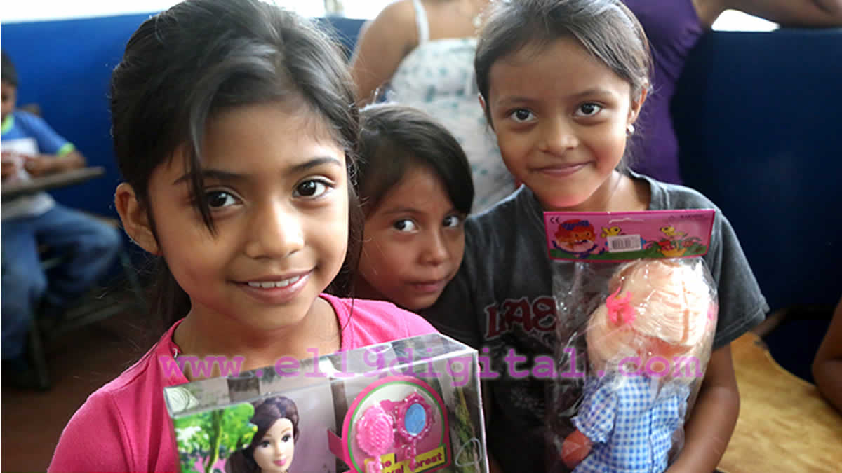 Rosario anuncia próxima entrega de más de un millón de juguetes a niños de todo el país