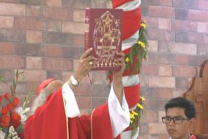 Cardenal Brenes oficia solemne Eucaristía en el Día de la Cruz