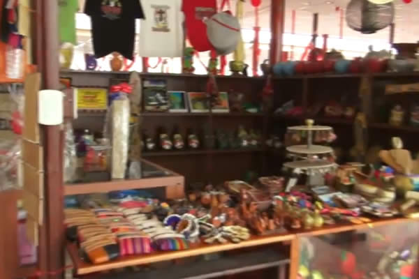 Mercado de artesanía de  Madriz se prepará para el día de las madres