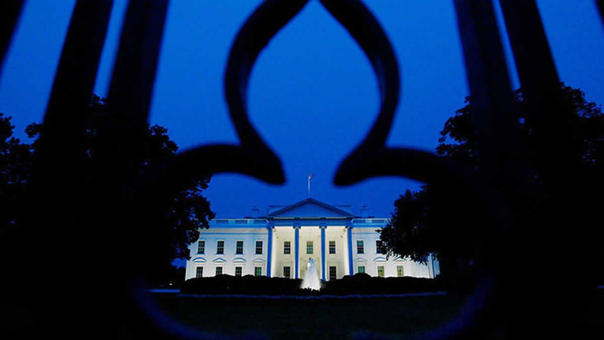 Las extrañas luces rojas en la Casa Blanca Viva Nicaragua Canal 13