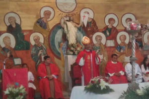 Iglesia católica celebra Fiesta de Pentecostés