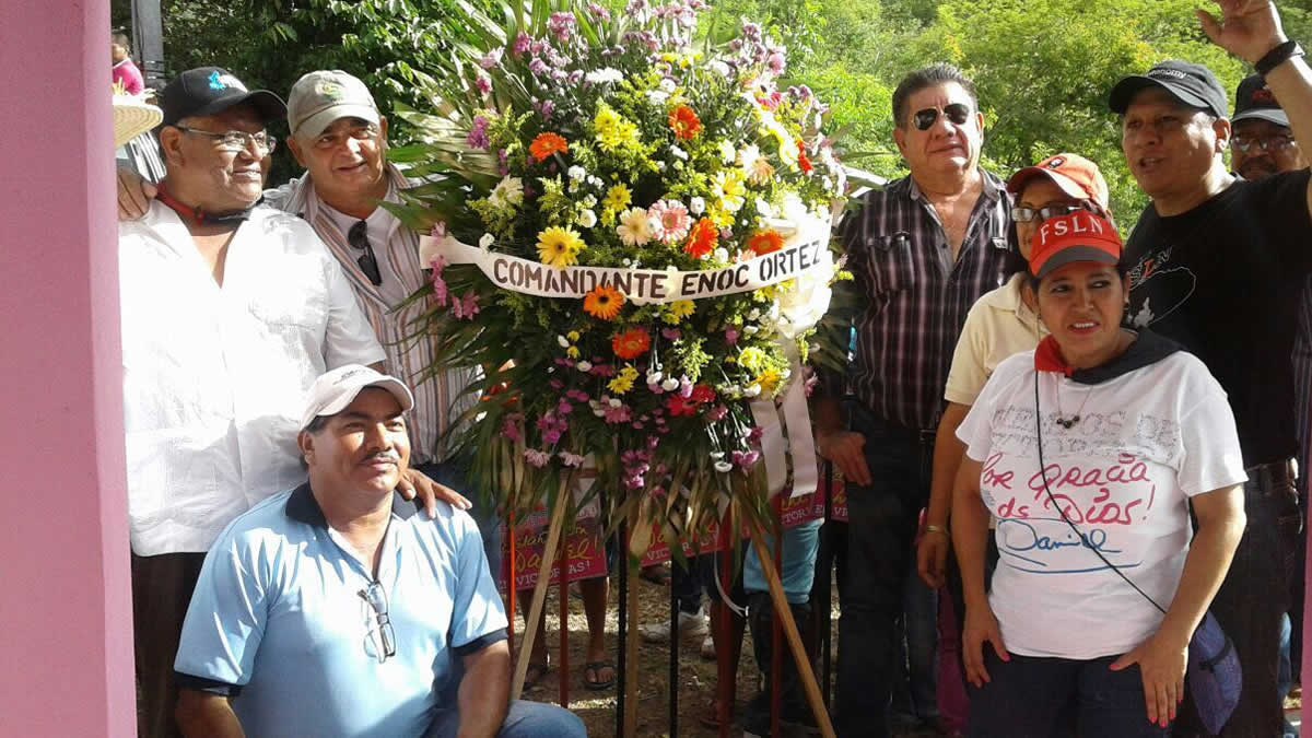 Autoridades Municipales de Totogalpa rinden honores al Cmdnt. Enoc Ortez