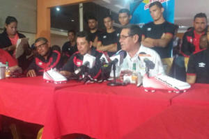 Walter Ferreti presenta Alineación para Torneo de Apertura de Liga Primera y Campeones