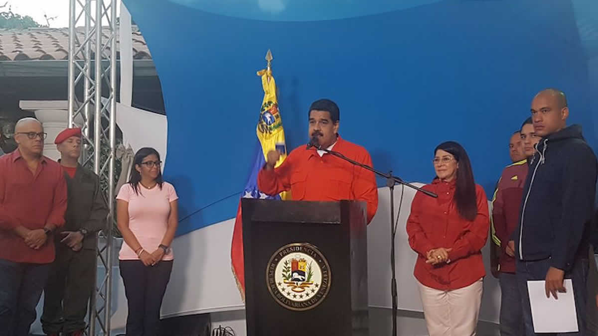 Saludo entre militantes hermanos Nicaragua y Venezuela una nación 