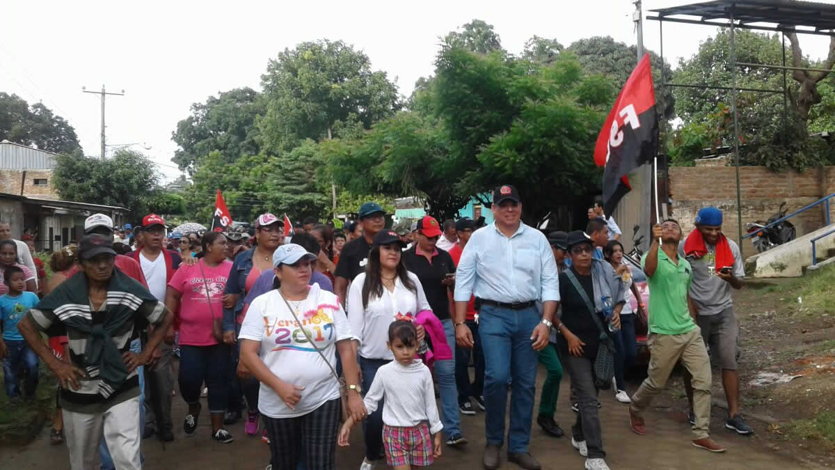 Candidatos de Alianza Unida, Nicaragua Triunfa recorren calles de la ciudad de los Mangos
