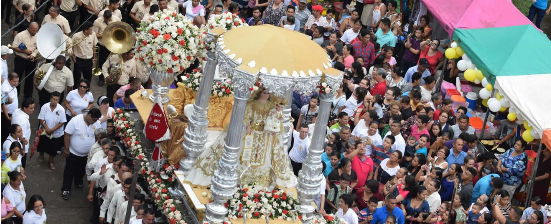 Feligreses de León celebra con júbilo 105 años de Nuestra Señora de La Merced