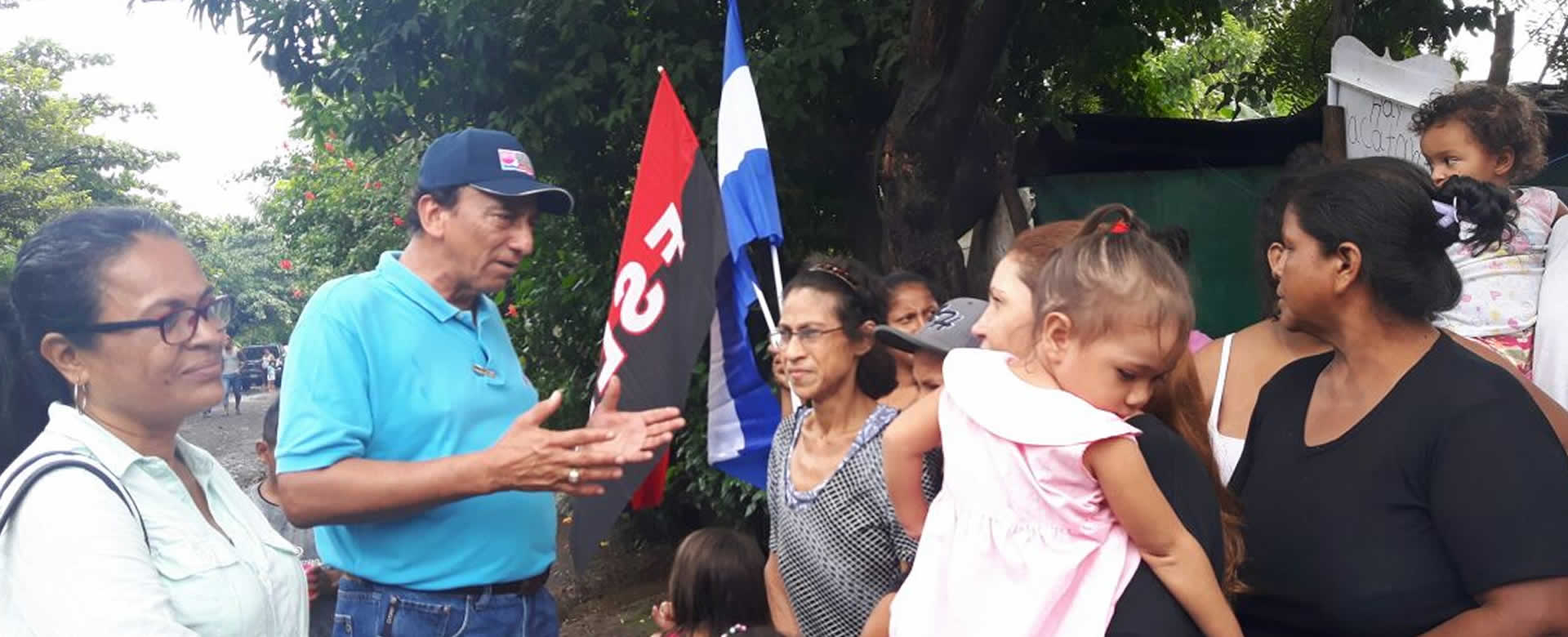 Candidat@s a alcaldes por el FSLN en Chichigalpa realizan visitas casa a casa