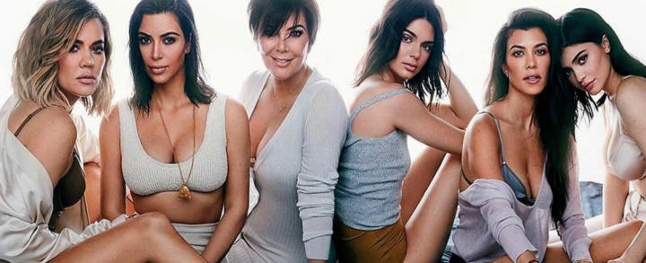 Familia Kardashian celebra 10 años de su imperio
