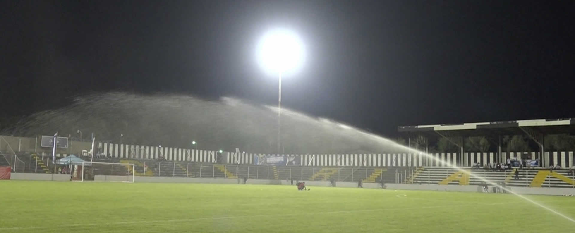 Estadio "Cacique Diriangén" cuenta con sistema de iluminación de primera