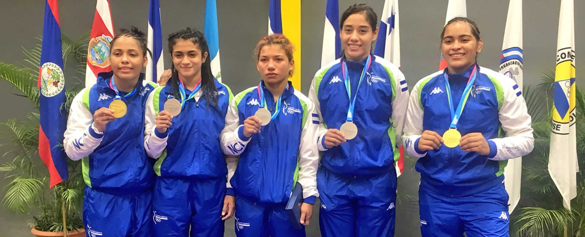Selección de lucha femenina de Nicaragua obtiene Oro en los Juegos Centroamericanos