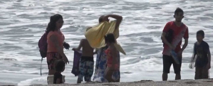 Playas de Poneloya cierran diciembre con visita de decenas de familias